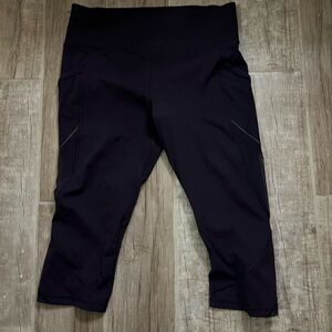 lululemon athletica Dark Capris